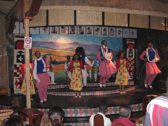 Show at Dar Abyssinia restaurant