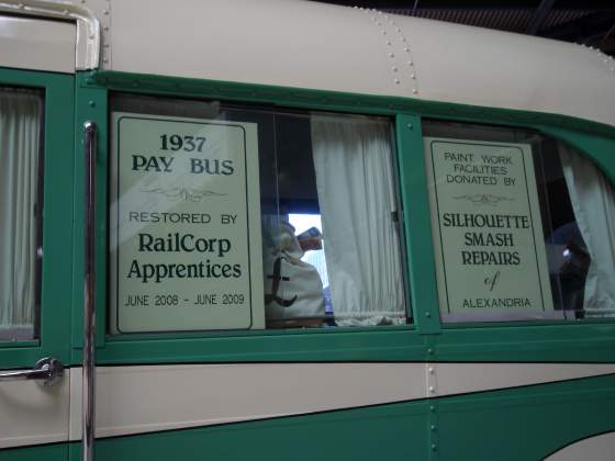 1937 Pay Bus   Sydney Station