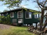 Molokai Oceanfront Cottage