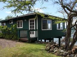 Molokai Oceanfront Cottage