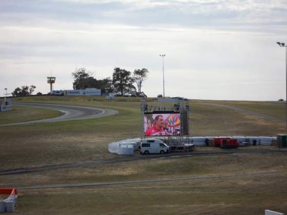 Monitor in center of field