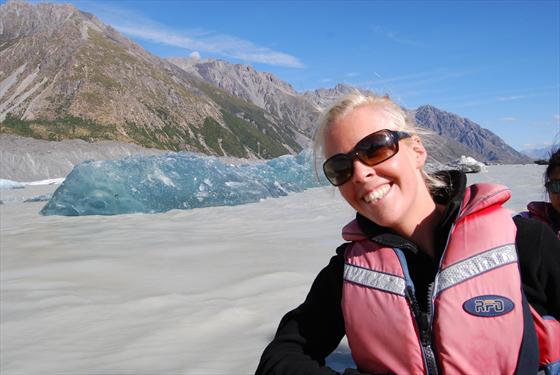 Tasman glacier lake