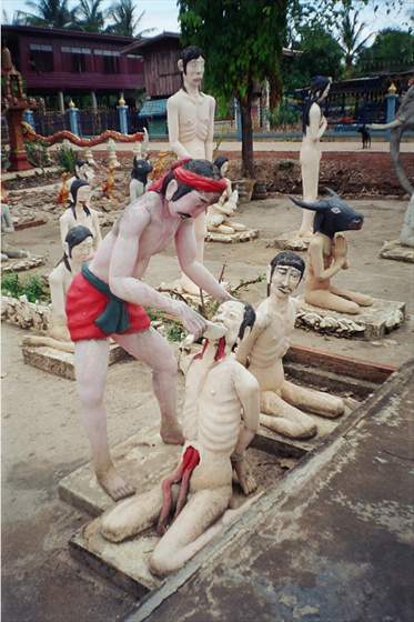 Disembowling statues